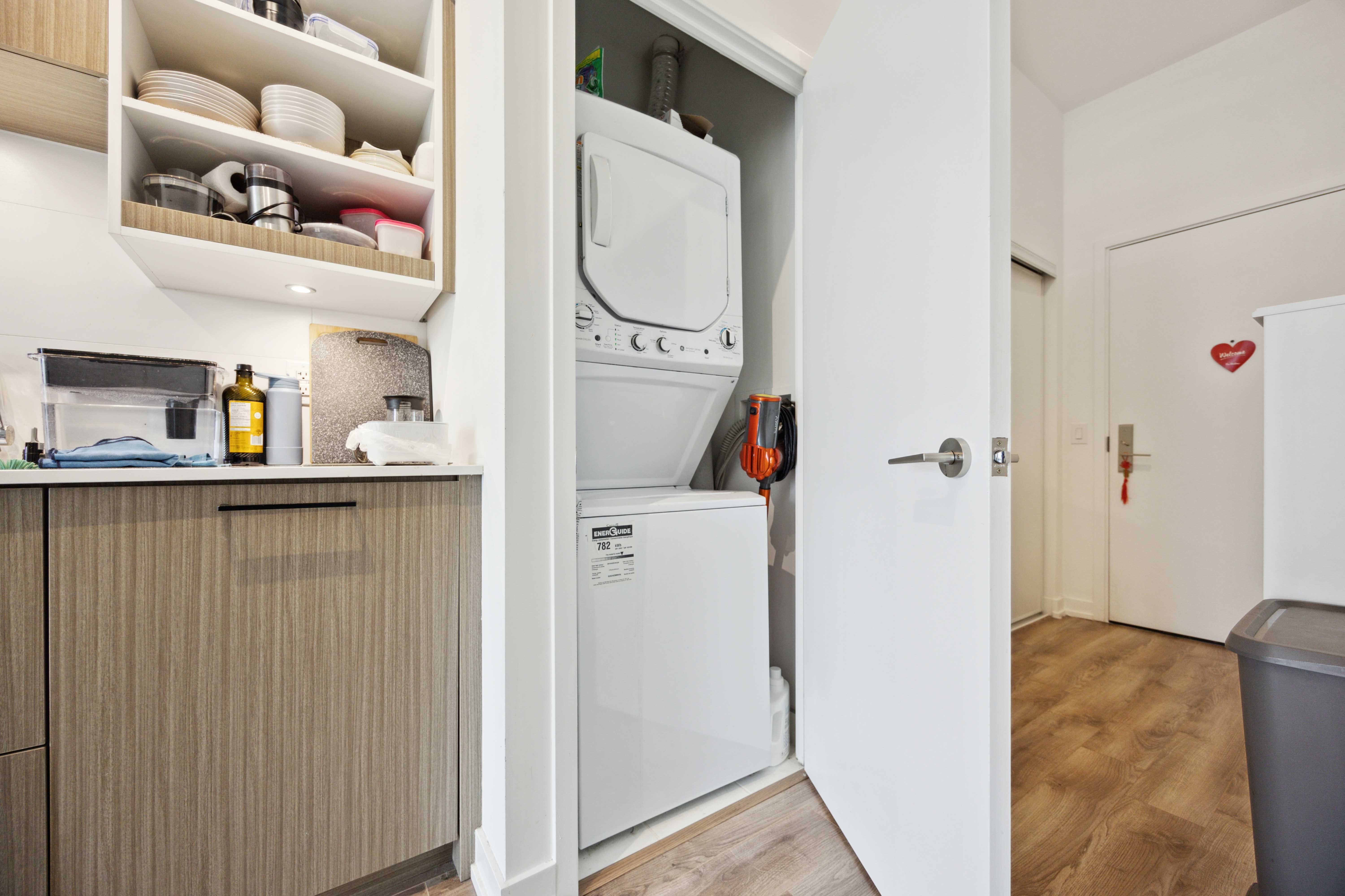 20 Edward ensuite laundry